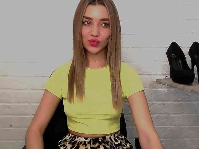 MaryamX webcam