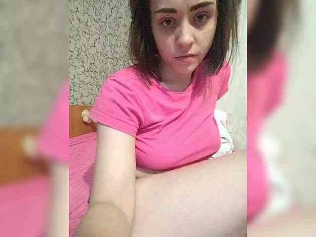 E1eanorEustacia webcam