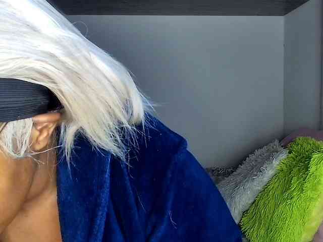 Sweetheartcocomwllow webcam