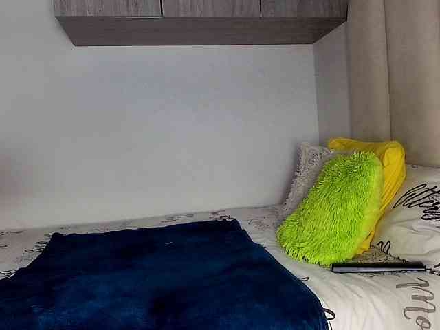 Sweetheartcocomwllow webcam