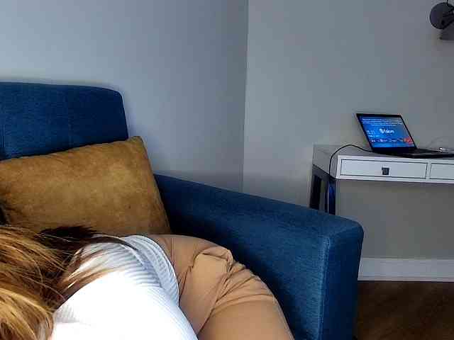 Sweetheartcocomwllow webcam