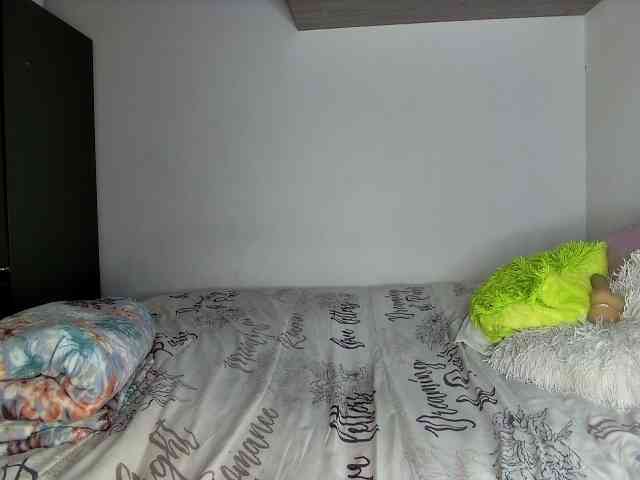 Sweetheartcocomwllow webcam
