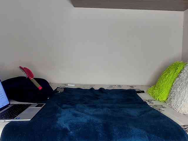 Sweetheartcocomwllow webcam