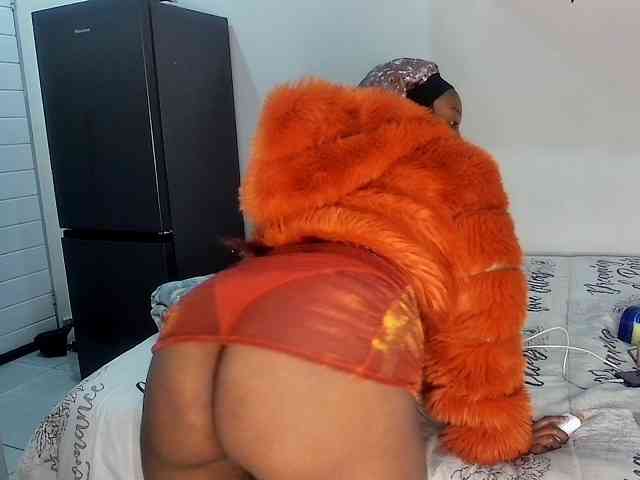 Sweetheartcocomwllow webcam