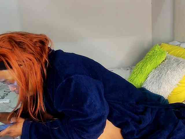 Sweetheartcocomwllow webcam