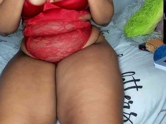 Sweetheartcocomwllow webcam