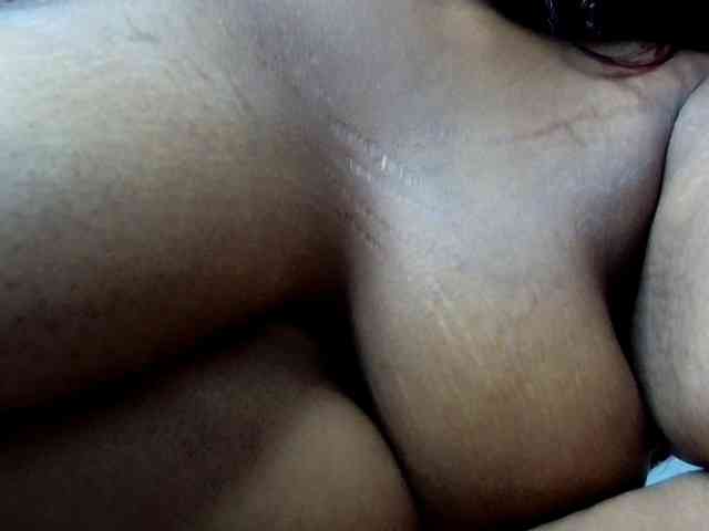 Sweetheartcocomwllow webcam