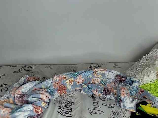 Sweetheartcocomwllow webcam
