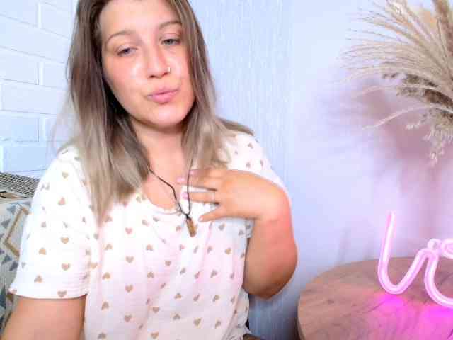 HotBuns webcam
