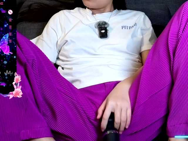 AliceNguyen's BongaCams show and profile