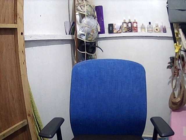 MrsWett webcam bongacams model stream image