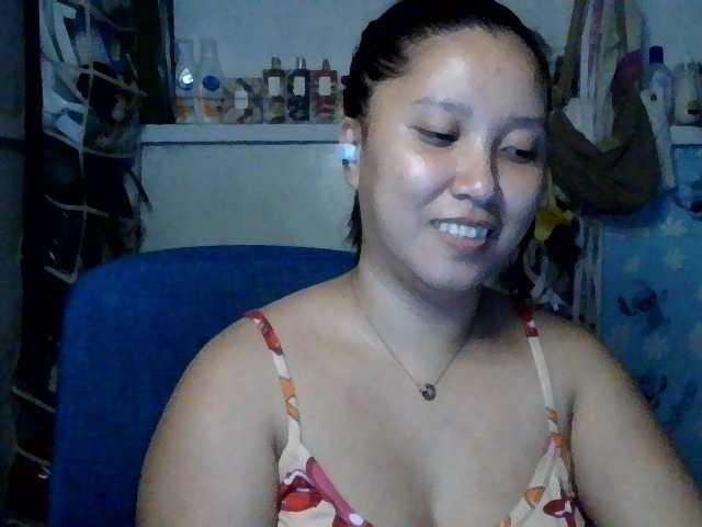 Webcam performer MrsWett online show MrsWett
