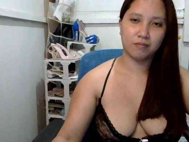 MrsWett webcam