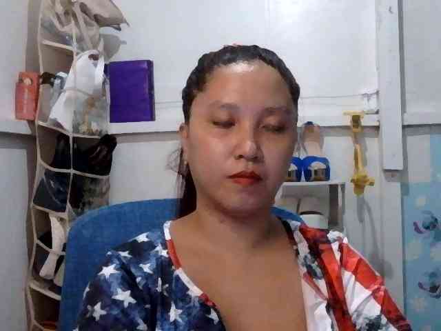 MrsWett webcam