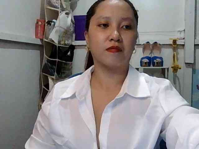 MrsWett webcam