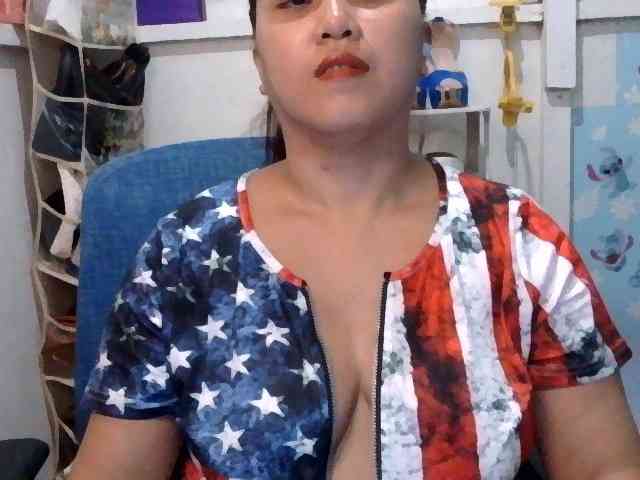 MrsWett webcam