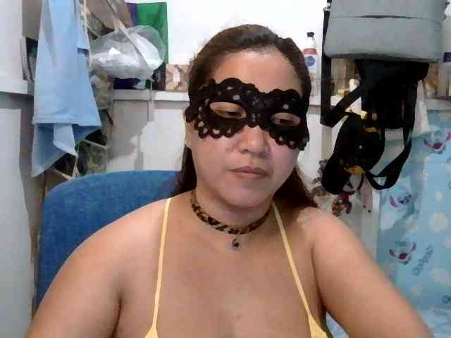 MrsWett webcam