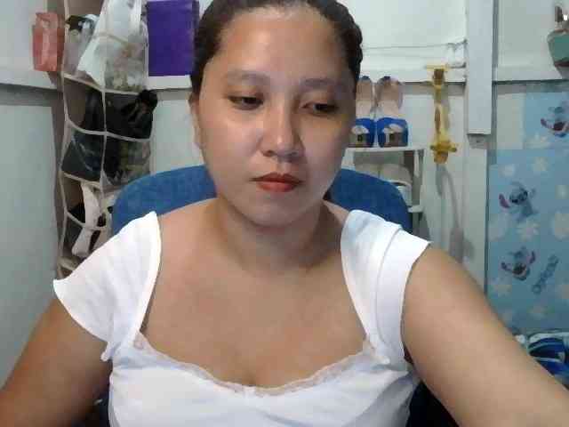 MrsWett webcam