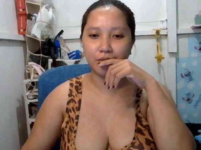 MrsWett webcam