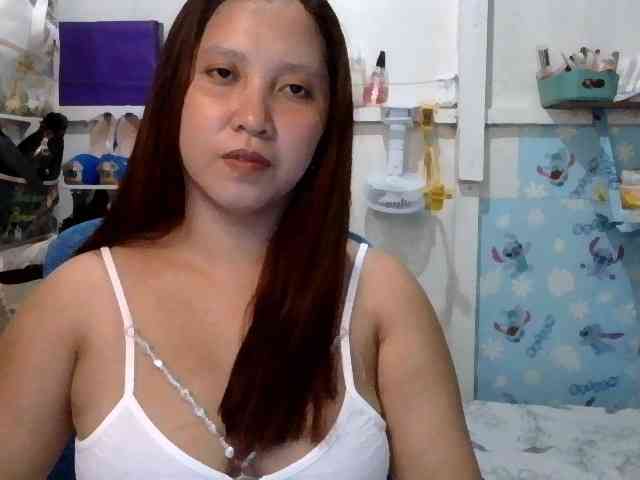 MrsWett webcam