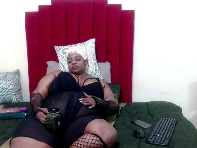 BustyBoobs webcam