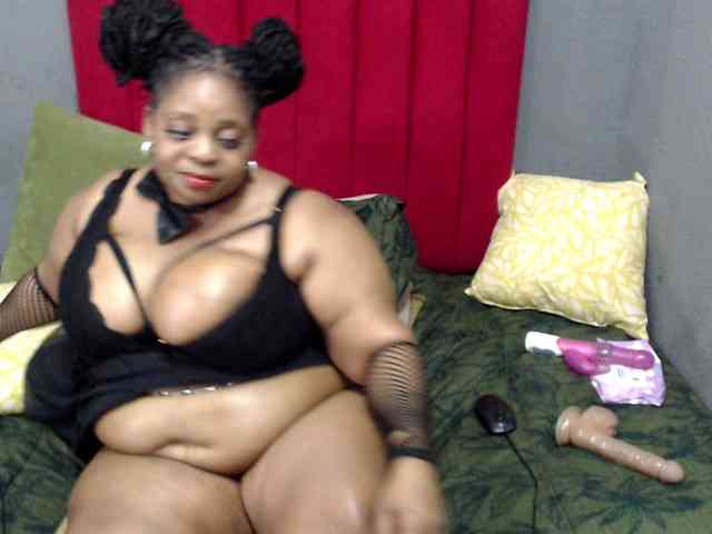 BustyBoobs webcam