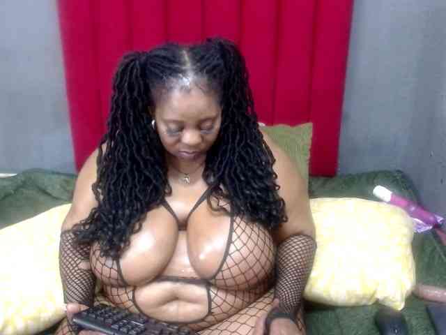 BustyBoobs webcam