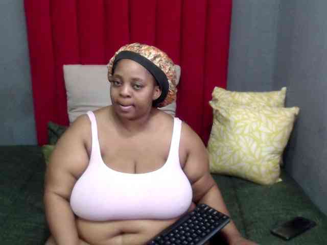 BustyBoobs webcam