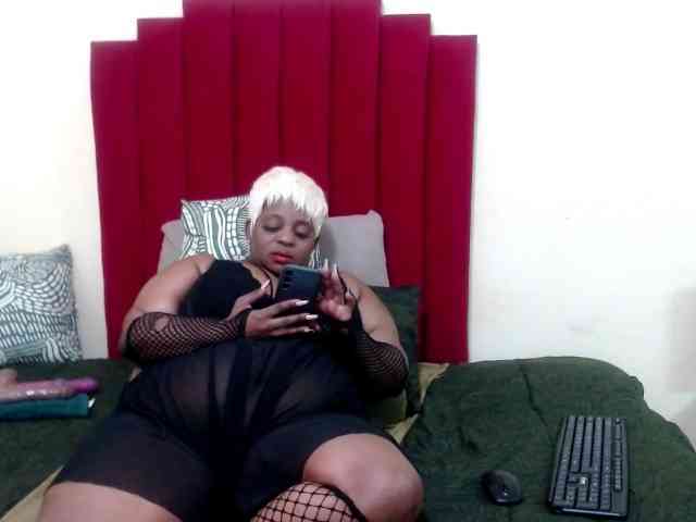 BustyBoobs webcam