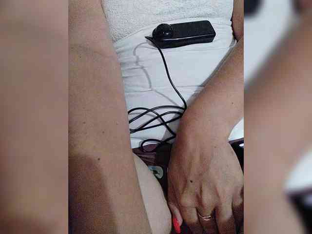 Sweet00Cherry webcam