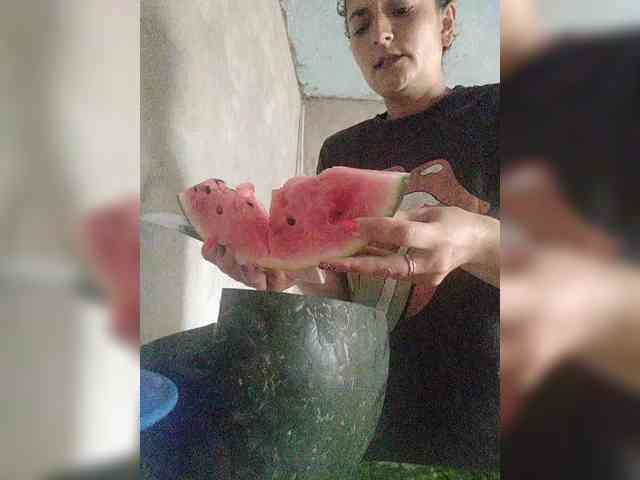 Sweet00Cherry webcam