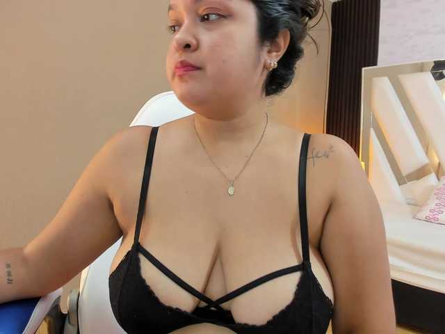  Roxxana-Dior chat room