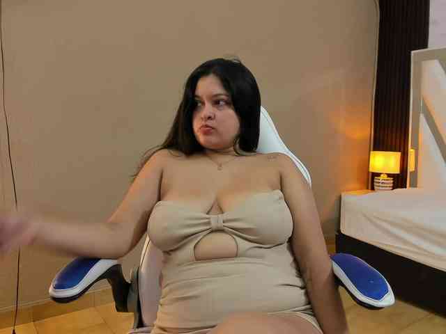 Roxxana-Dior webcam