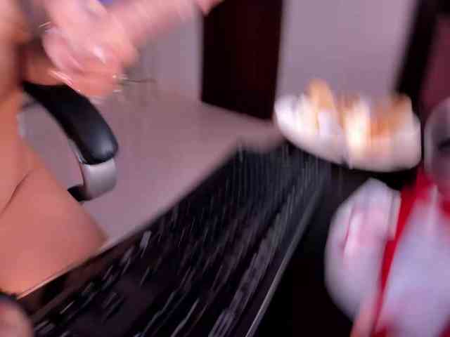 MaddyOwens webcam