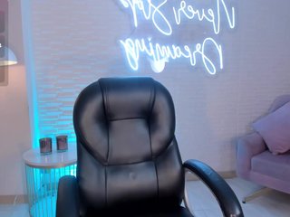 ZoeArmstrong Porn Show