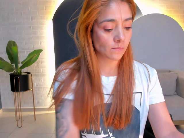 CorinaJames from BongaCams