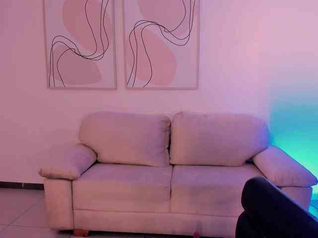 SeleneHouston webcam