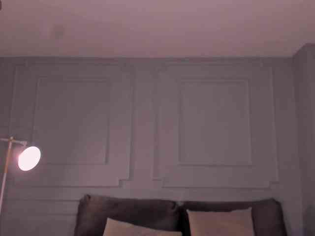 Group chat for 20 39 tokens, Full privates for 90 tokens, Privates for 60 8..., trimmed teens 7