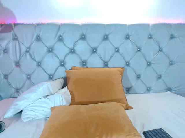 MariaJoseWalkerC webcam