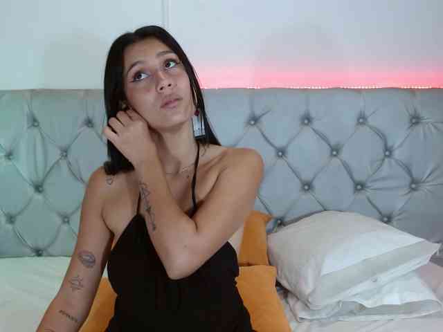 MariaJoseWalkerC webcam