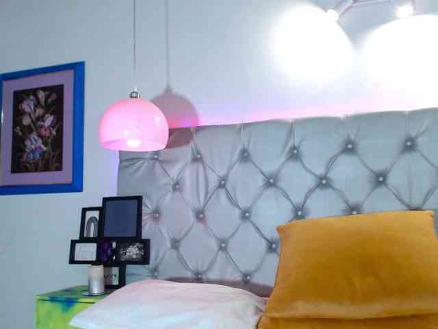 MariaJoseWalkerC webcam