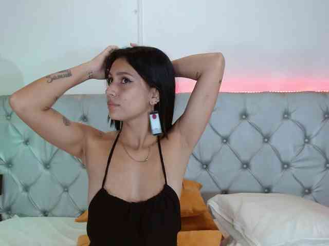 MariaJoseWalkerC webcam