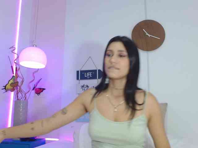 MariaJoseWalkerC webcam