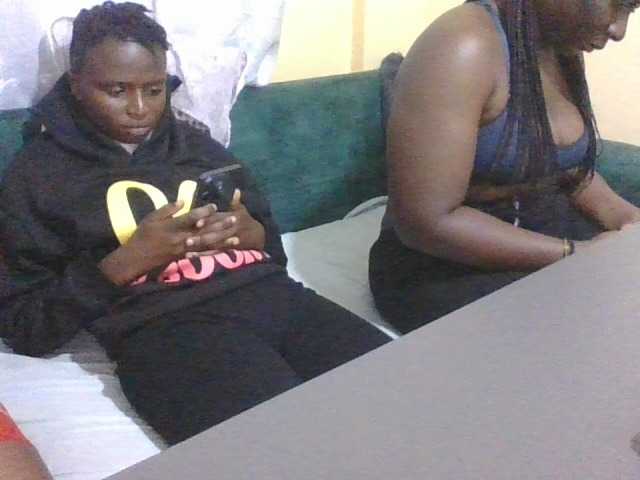  daysiee chat room