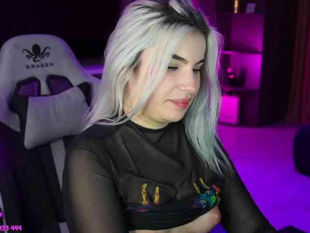 aminahaze webcam