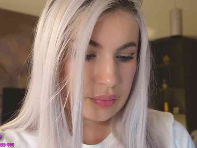 aminahaze webcam