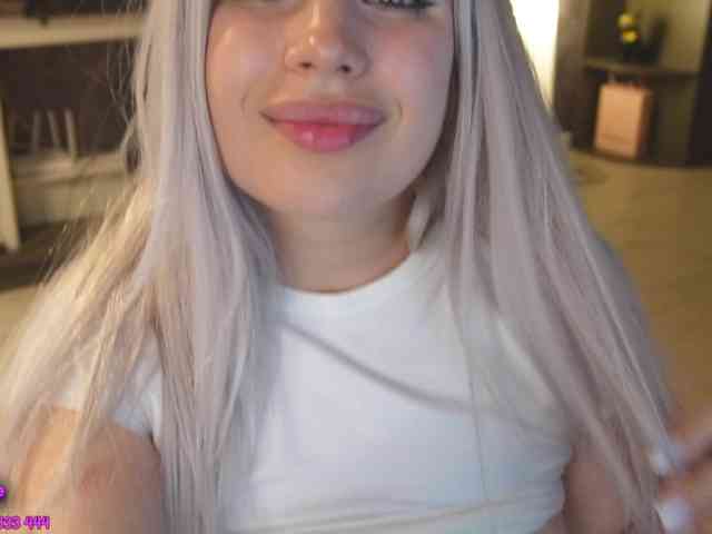 aminahaze webcam