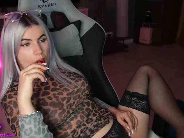 aminahaze webcam