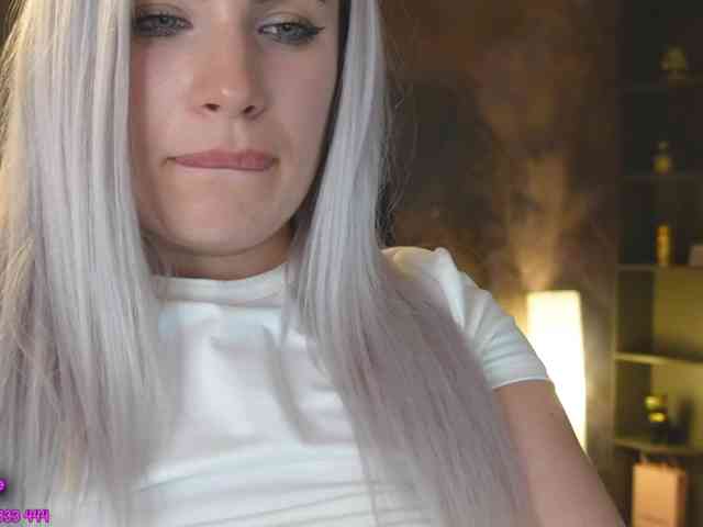 aminahaze webcam