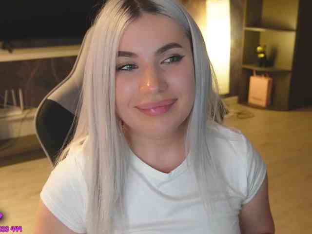 aminahaze webcam